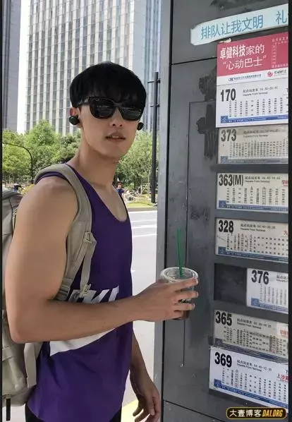 你见过的素人帅哥大赛火了!99%的人都爱最后这位吧! 你见过的素人帅哥大赛火了!99%的人都爱最后这位吧!