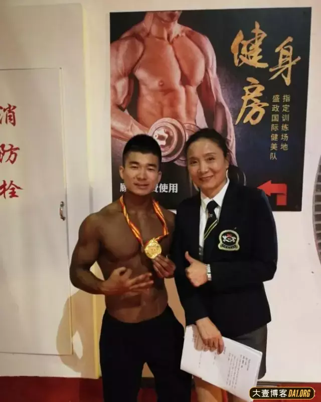 专职健身教练:既然选择开始,不要让自己后悔! 专职健身教练:既然选择开始,不要让自己后悔!
