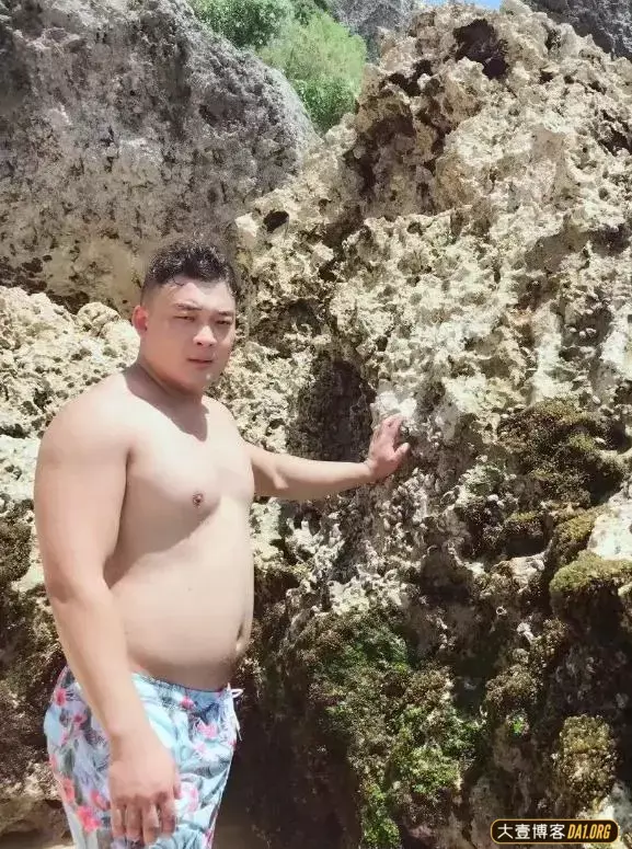 因为一张写真,他从胖子逆袭成筋肉男! 因为一张写真,他从胖子逆袭成筋肉男!