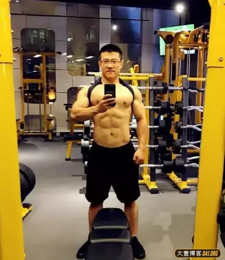 山东高级健身教练:天上没有掉馅饼的事情! 山东高级健身教练:天上没有掉馅饼的事情!