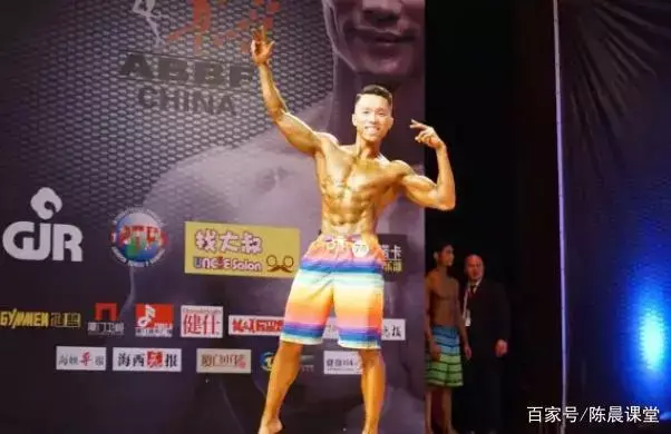 90后广东健身爱好者:坚持在健身的道路上继续阔步前行! 90后广东健身爱好者:坚持在健身的道路上继续阔步前行!