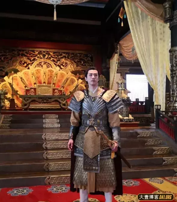 中医界刘昊然——郎东哲,有情有义双商在线! 中医界刘昊然——郎东哲,有情有义双商在线!