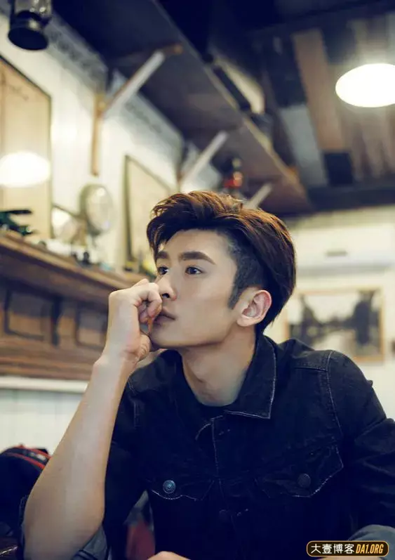 北镇高中出来的明星张云龙,张云龙的女朋友是谁? 北镇高中出来的明星张云龙,张云龙的女朋友是谁?