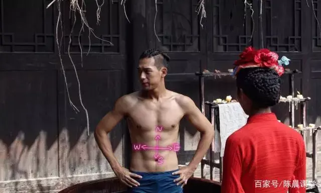 你们的七月男友李现,脱掉衣服八块腹肌的样子简直A爆了! 你们的七月男友李现,脱掉衣服八块腹肌的样子简直A爆了!