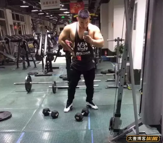 健身教练:不论健身始末,我都一直相信自己是可以的! 健身教练:不论健身始末,我都一直相信自己是可以的!