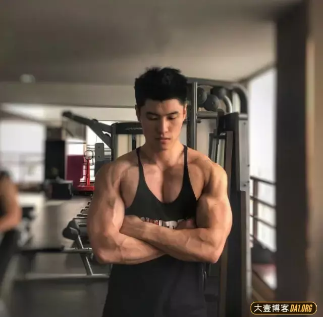 盘点星健身里颜值最高的私教们,看看你喜欢哪一个? 盘点星健身里颜值最高的私教们,看看你喜欢哪一个?