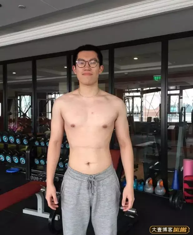 宁波小伙被父亲影响,变身筋肉男! 宁波小伙被父亲影响,变身筋肉男!