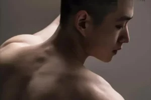 微博男模乐天rakutenli，肌肉奶香鲜嫩，这就是荷尔蒙本尊！-大壹博客