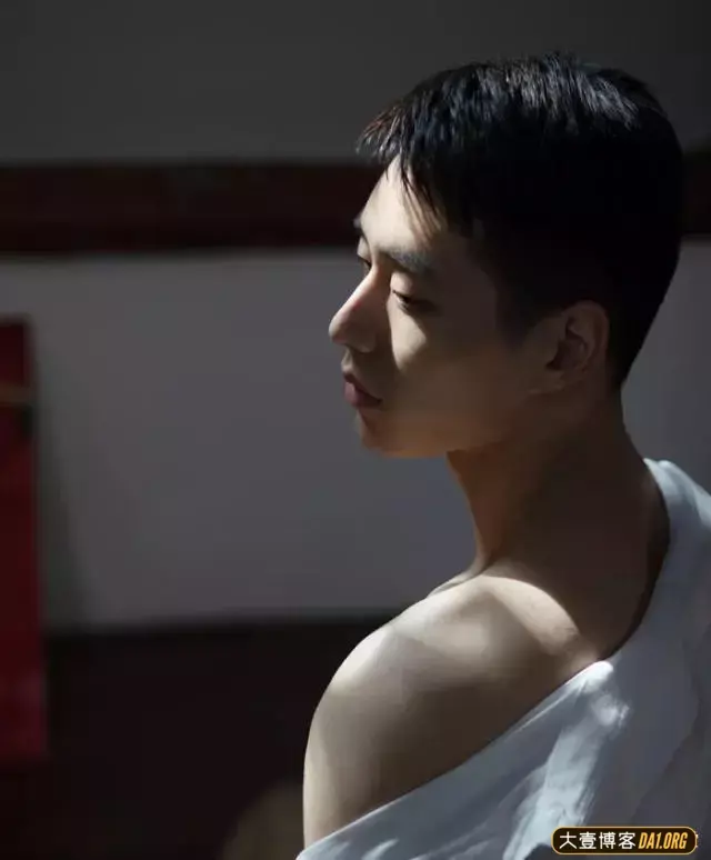 微博男模乐天rakutenli,肌肉奶香鲜嫩,这就是荷尔蒙本尊! 微博男模乐天rakutenli,肌肉奶香鲜嫩,这就是荷尔蒙本尊!