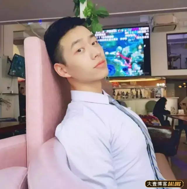 微博男模乐天rakutenli,肌肉奶香鲜嫩,这就是荷尔蒙本尊! 微博男模乐天rakutenli,肌肉奶香鲜嫩,这就是荷尔蒙本尊!