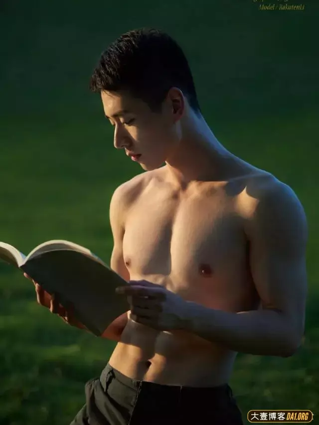微博男模乐天rakutenli,肌肉奶香鲜嫩,这就是荷尔蒙本尊! 微博男模乐天rakutenli,肌肉奶香鲜嫩,这就是荷尔蒙本尊!