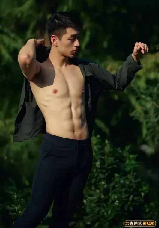 微博男模乐天rakutenli,肌肉奶香鲜嫩,这就是荷尔蒙本尊! 微博男模乐天rakutenli,肌肉奶香鲜嫩,这就是荷尔蒙本尊!