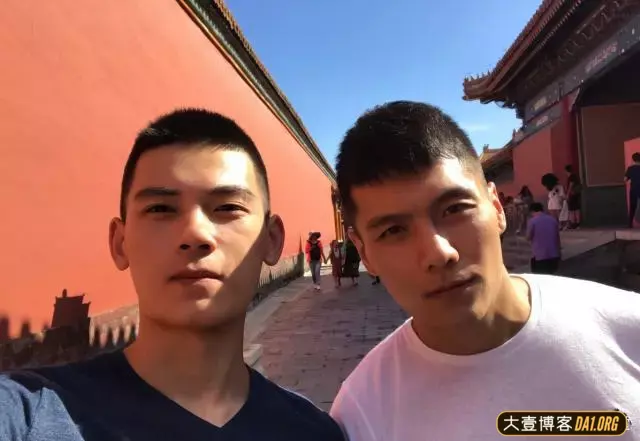 陈宇豪和亦致怎么了?陈宇豪和亦致分手了吗? 陈宇豪和亦致怎么了?陈宇豪和亦致分手了吗?