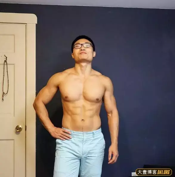健身教练:坚持既是胜利,流泪撒种,必有收获! 健身教练:坚持既是胜利,流泪撒种,必有收获!