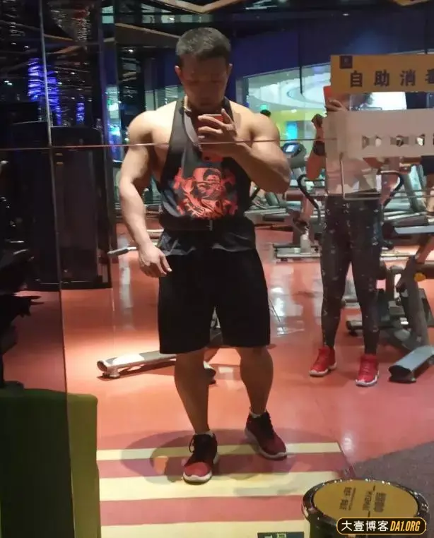 功到自然成,只要能克服困难,成功就在眼前! 功到自然成,只要能克服困难,成功就在眼前!