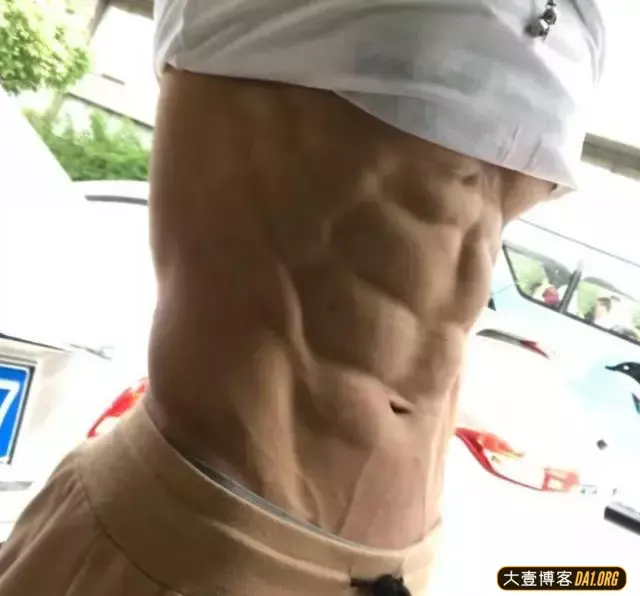 健身教练:成功是留给有准备的人的! 健身教练:成功是留给有准备的人的!