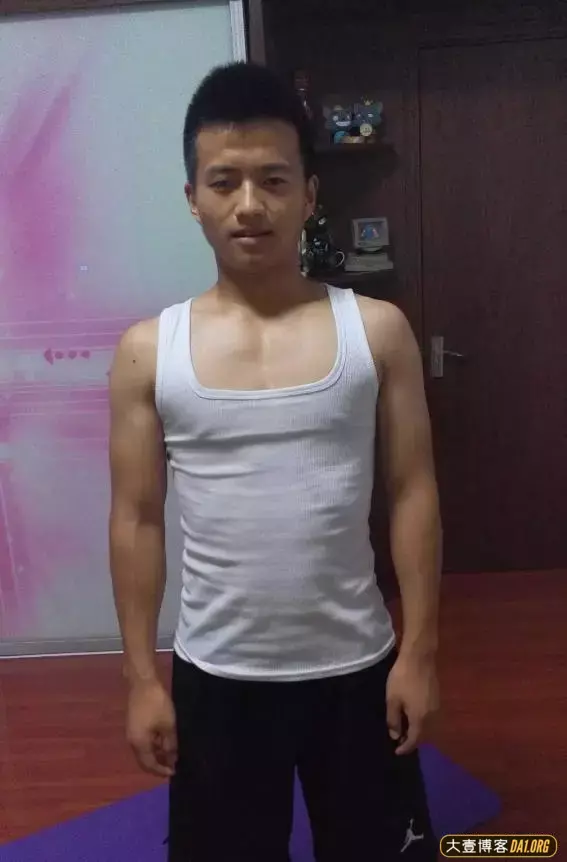 健身教练忠告:健身时不要专注于自己喜欢的,要全面发展! 健身教练忠告:健身时不要专注于自己喜欢的,要全面发展!
