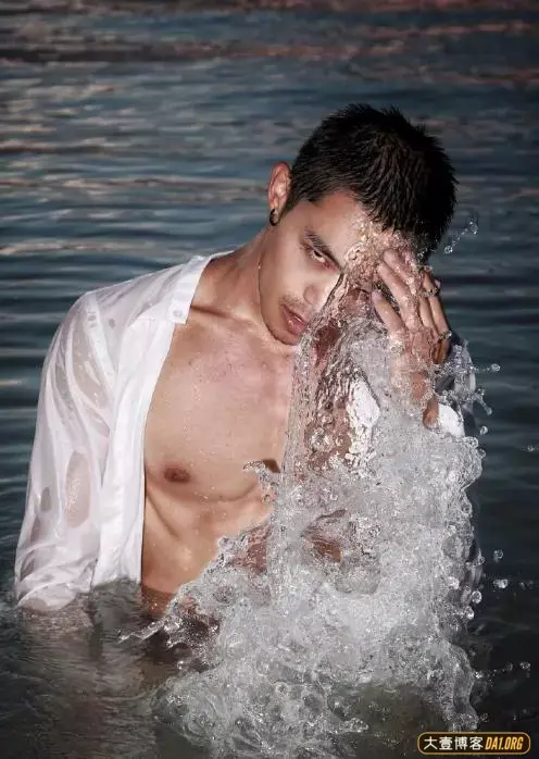 高颜值男模安少东,安少东是g吗? 高颜值男模安少东,安少东是g吗?