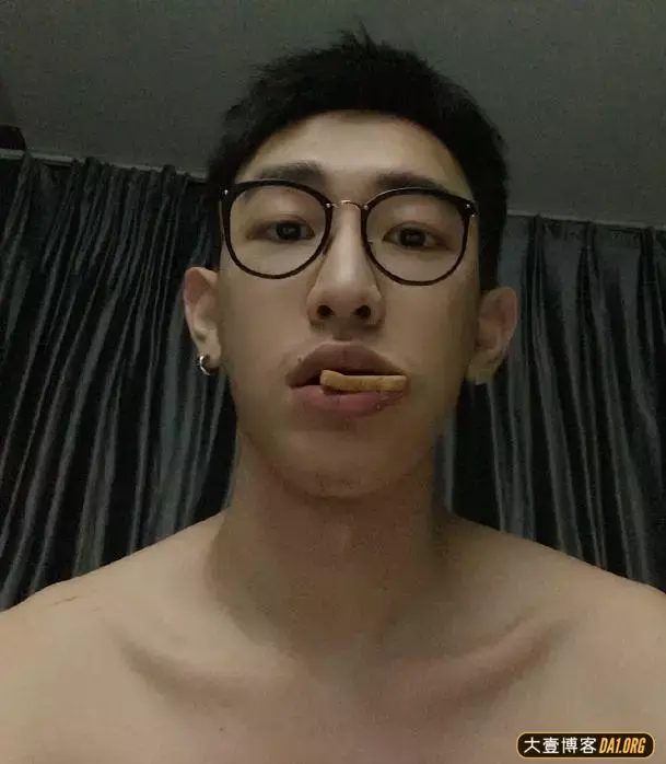 网红陈浩恩,陈浩恩怎么红的? 网红陈浩恩,陈浩恩怎么红的?