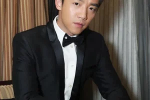 娱乐圈里的另一个郑恺，郑恺很帅为什么不红？-大壹博客
