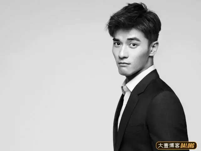 娱乐圈里的另一个郑恺,郑恺很帅为什么不红? 娱乐圈里的另一个郑恺,郑恺很帅为什么不红?