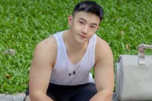 喜欢晨跑的健壮小狼狗，一身运动风格，年轻就是好，青春气息十足-大壹博客