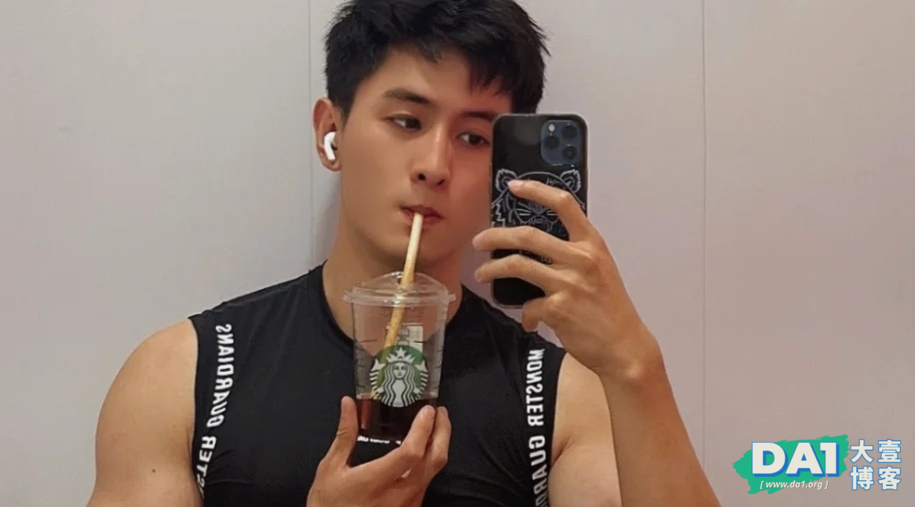 结实的肌肉，健硕的身材，有点可爱的呆萌小奶狗，满满的男友力！-大壹博客