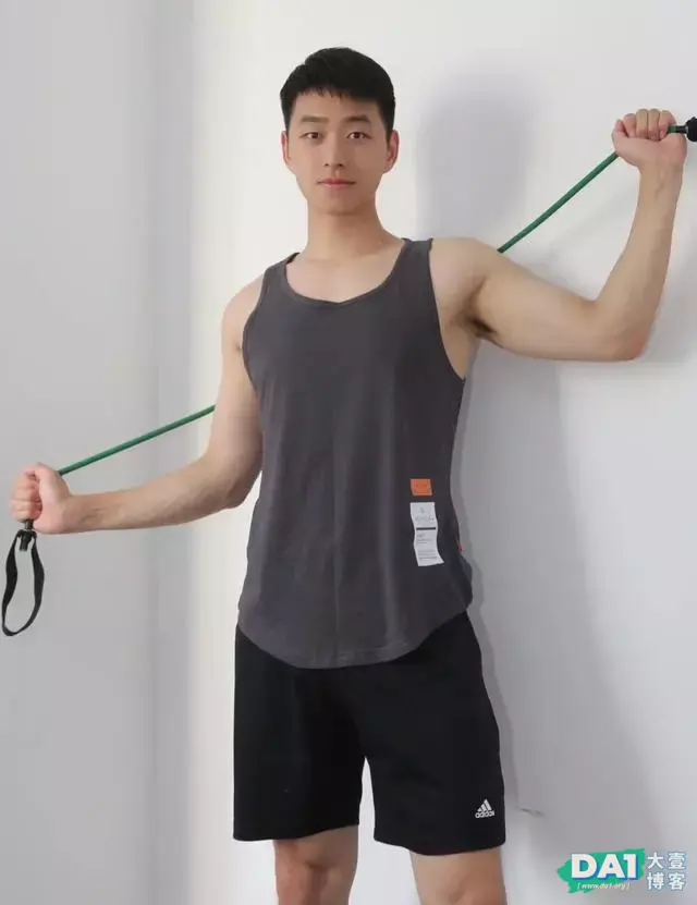 居家斯文小哥哥,清纯可人外形佳,魅力十足有型,谁家男友这样酷 居家斯文小哥哥,清纯可人外形佳,魅力十足有型,谁家男友这样酷