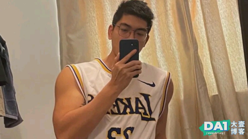 是球服少年也是正装帅男，高帅健壮的男生是你理想的男友身材吗？-大壹博客