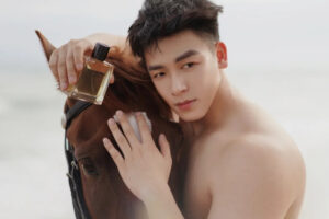 唯美画面与男体总是让人怀念，海边健壮型男拍出轻柔与洒脱气质！-大壹博客