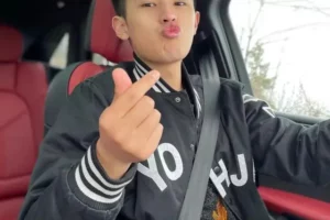 可爱到爆的03年小奶狗,干净、清爽的外型,是你的夏日限定男友吗-大壹博客