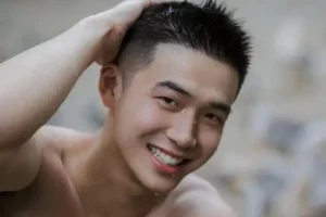 阳光白净、爱笑的农村小哥哥,颜值高、身材好,完全可以出道了!-大壹博客