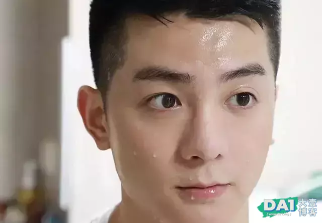 爱躺平的人,规规矩矩的,真的有点可爱 爱躺平的人,规规矩矩的,真的有点可爱