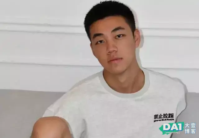 恋爱的男生有这些行为,就是真的爱你 恋爱的男生有这些行为,就是真的爱你