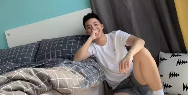 男生做这些事,就是想跟你发生点什么 男生做这些事,就是想跟你发生点什么