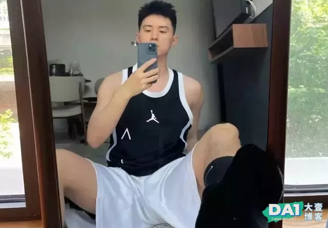 喜欢汗臭帅哥体育生,科学家:因为这个 喜欢汗臭帅哥体育生,科学家:因为这个