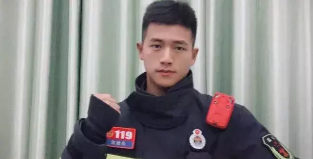长得丑就不配有对象?那是因为你不懂这个 长得丑就不配有对象?那是因为你不懂这个