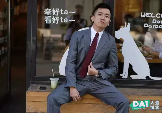 这个社会需要键盘侠 这个社会需要键盘侠