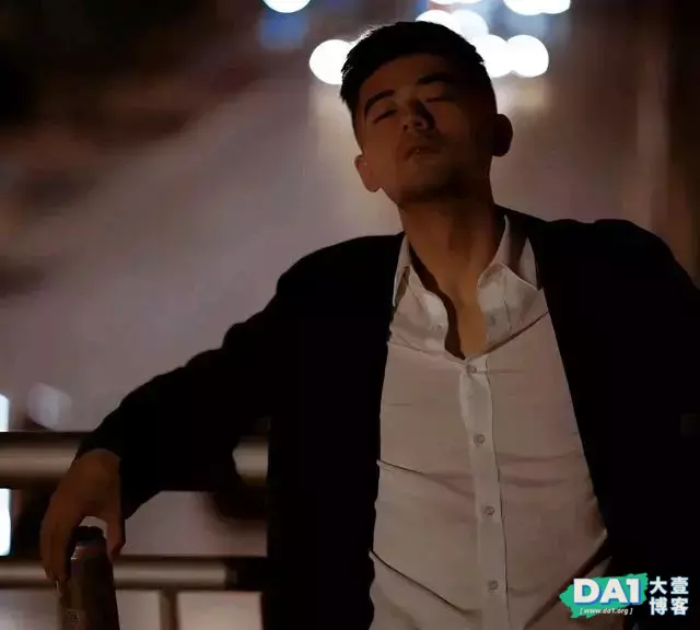 看起来很阳刚的男生,这些方法鉴别他是不是直男 看起来很阳刚的男生,这些方法鉴别他是不是直男