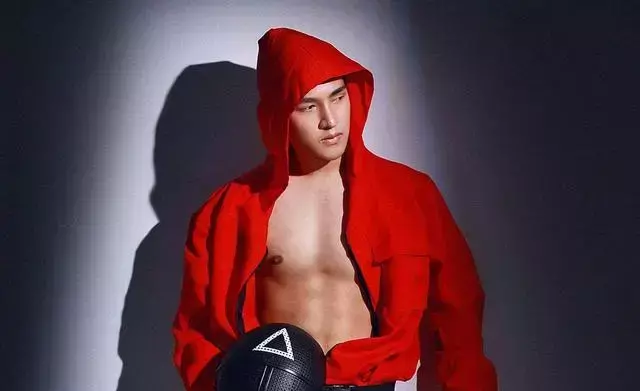 那个被父母抛弃的男孩后续,因为这个,父母回来了 那个被父母抛弃的男孩后续,因为这个,父母回来了