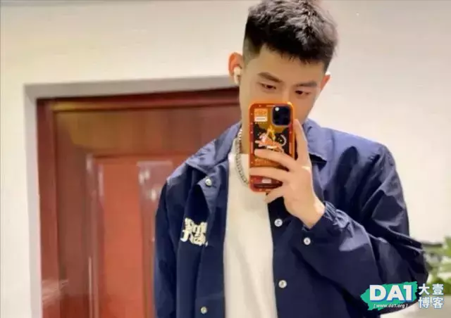 大学老师一段话,解读爱情,火遍全网 大学老师一段话,解读爱情,火遍全网