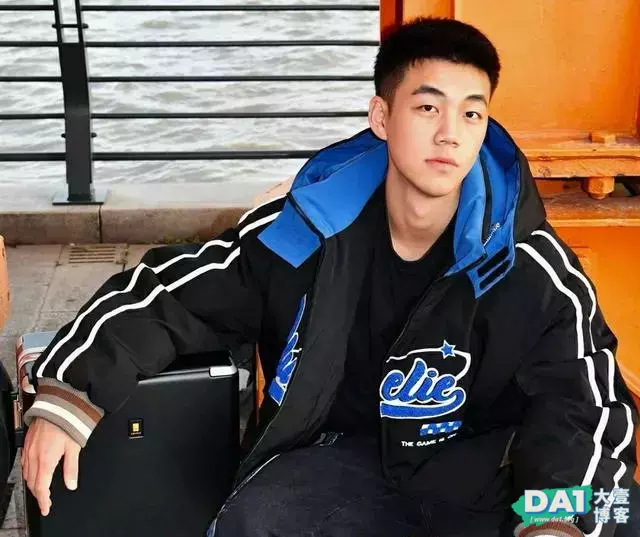 真实故事:因为长期做好事,被人连打耳光 真实故事:因为长期做好事,被人连打耳光