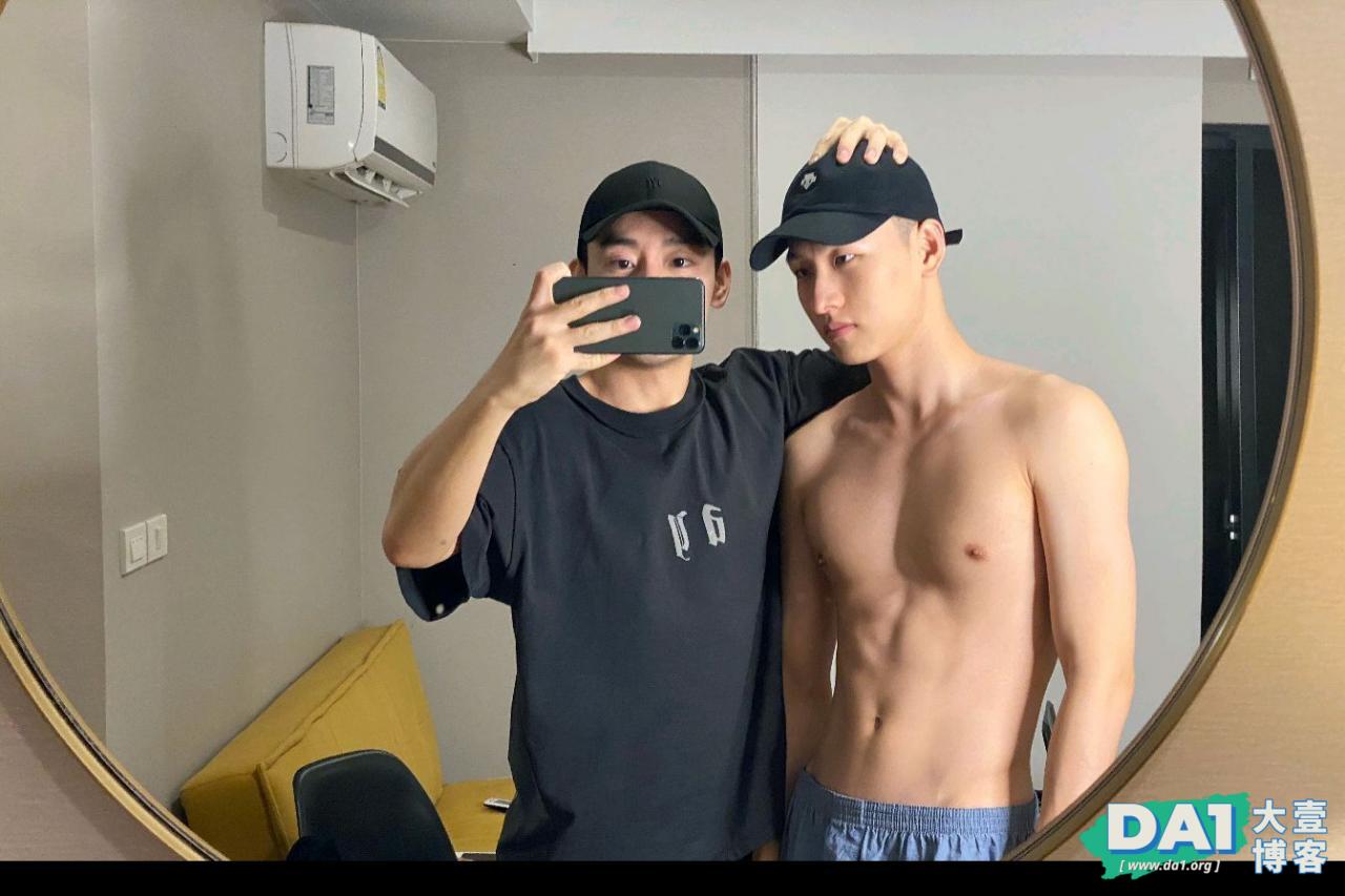 颜值超高的三对网红室友，直男靠边-大壹博客