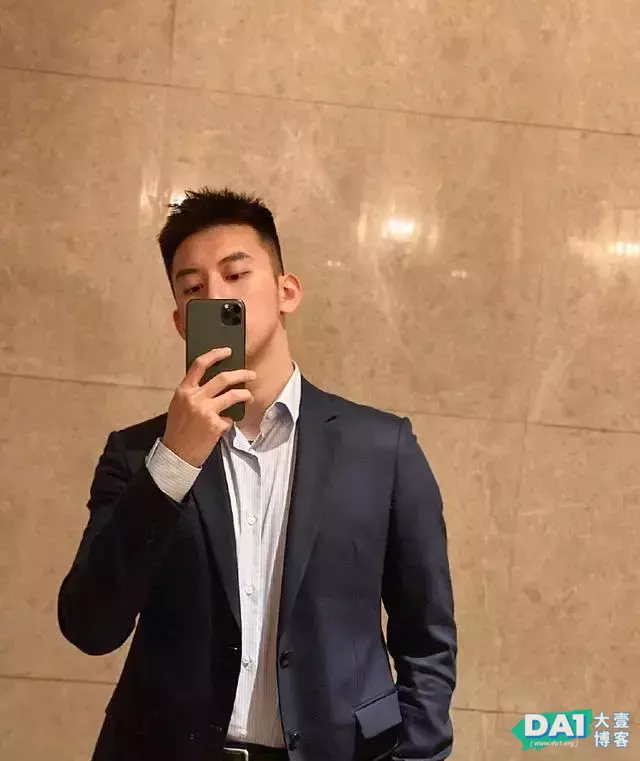 爱不要太卑微,有尊严的付出才是该有的姿态 爱不要太卑微,有尊严的付出才是该有的姿态