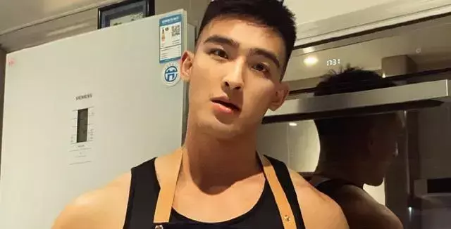 爱你的人都愿意亲吻你这个地方 爱你的人都愿意亲吻你这个地方