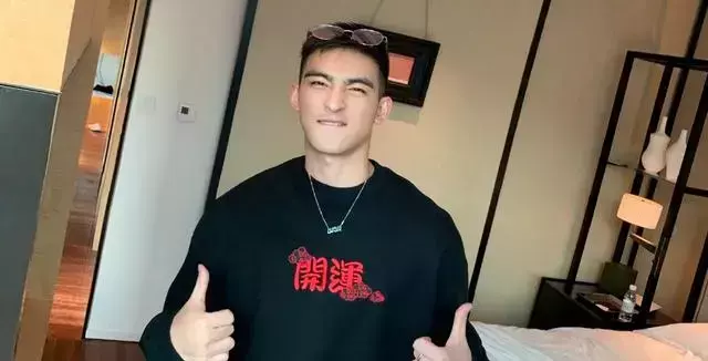 没有所谓的开挂人生,只有不愿投降的绝地反击 没有所谓的开挂人生,只有不愿投降的绝地反击
