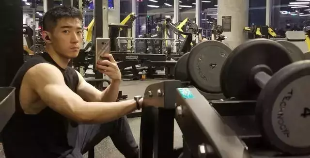 发生关系后,男生会做这些事的都是很爱你 发生关系后,男生会做这些事的都是很爱你